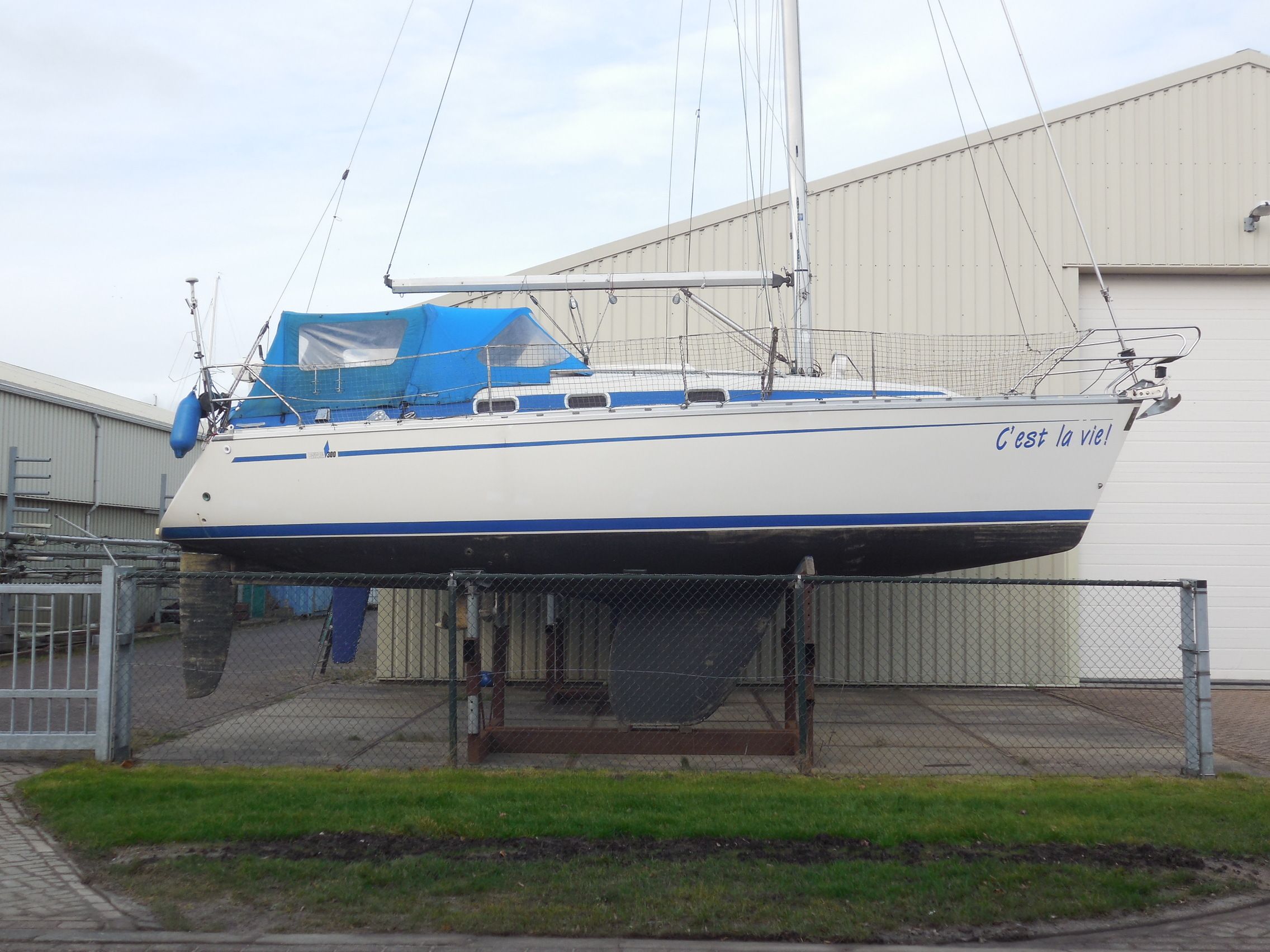 1991 Bavaria 300 Sport for sale in Verkoophaven, Netherlands