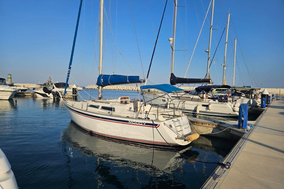 1984 Moody Mk1 for sale in Agia Napa, Cyprus 31 ft