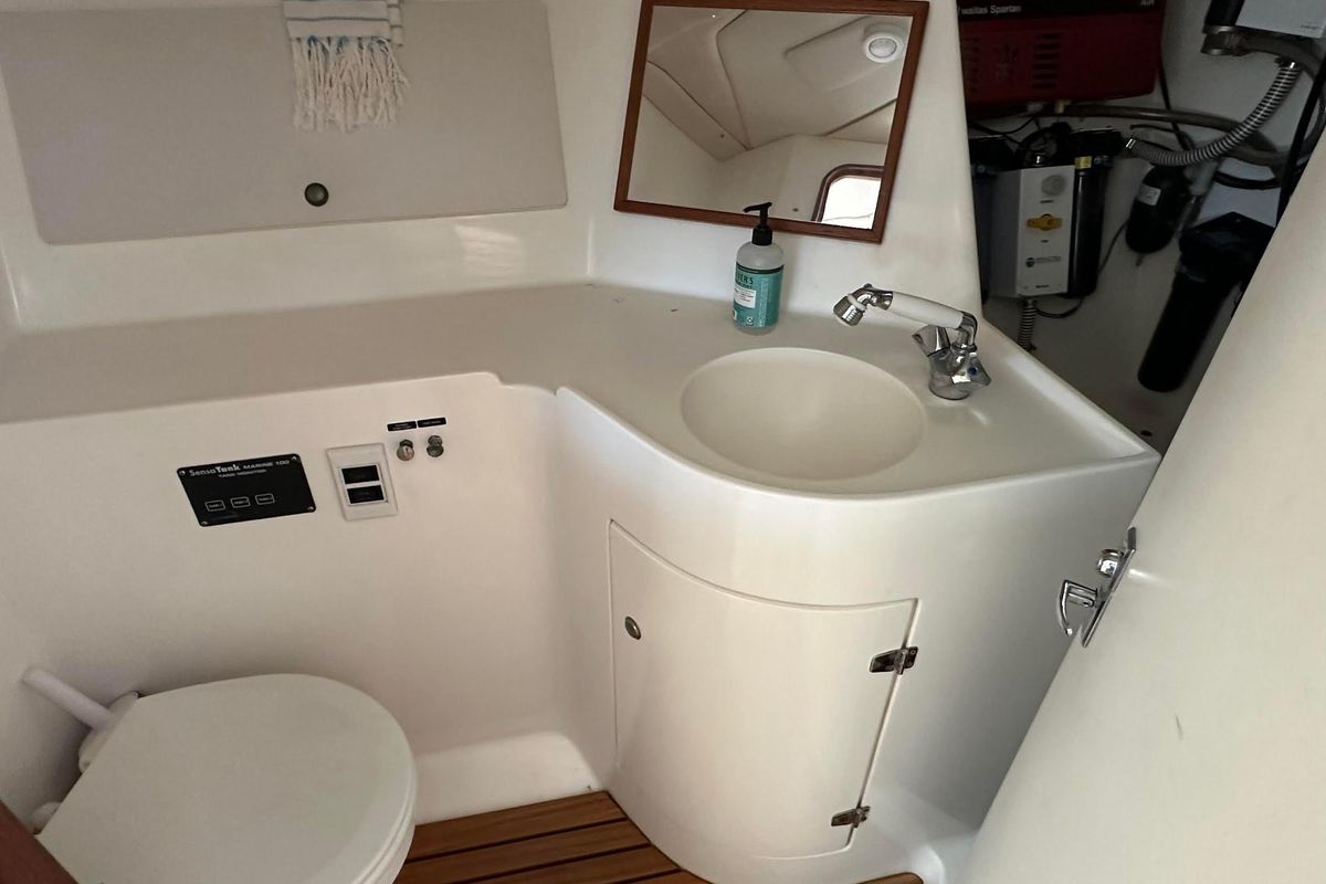 1995 Sundeer 56 for sale in Santa Barbara, California 56 ft