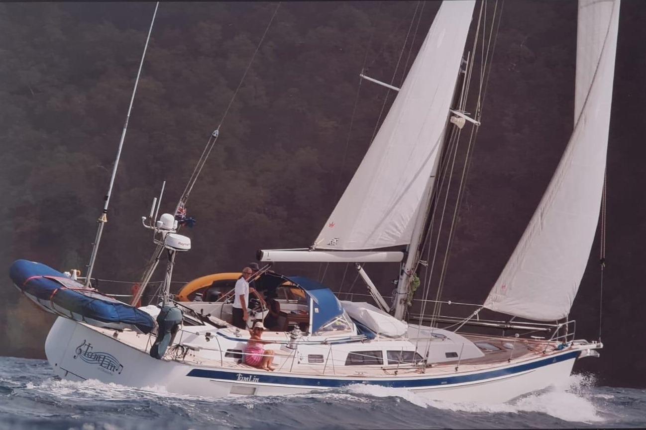 2019 Hallberg-Rassy 44
