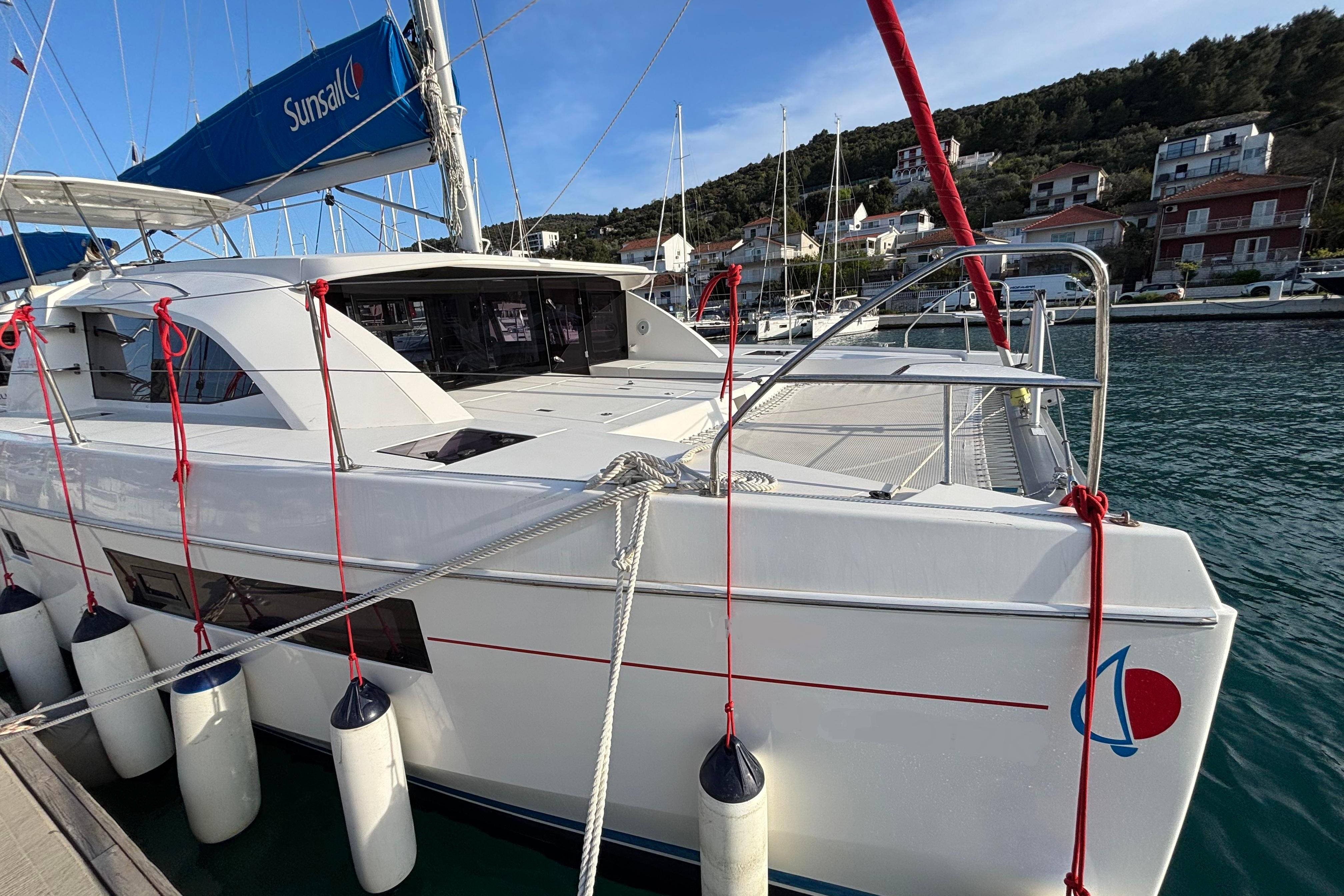 2019 Leopard 40