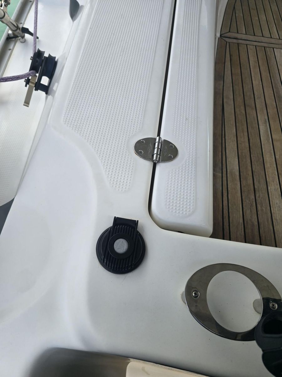 2009 Bavaria Cruiser 40