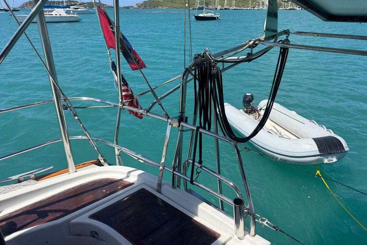 2006 Beneteau Oceanis Clipper 523