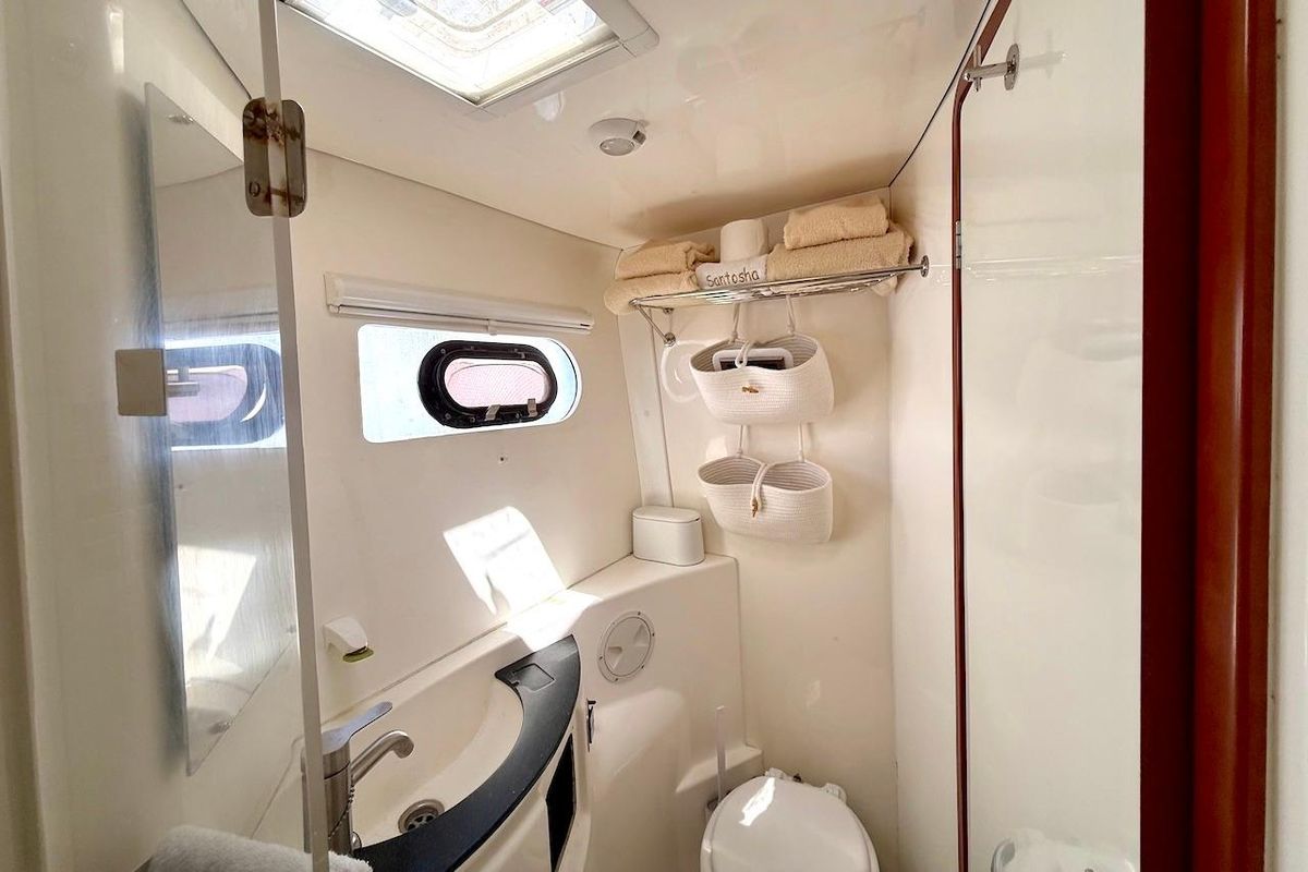 2010 Leopard 46