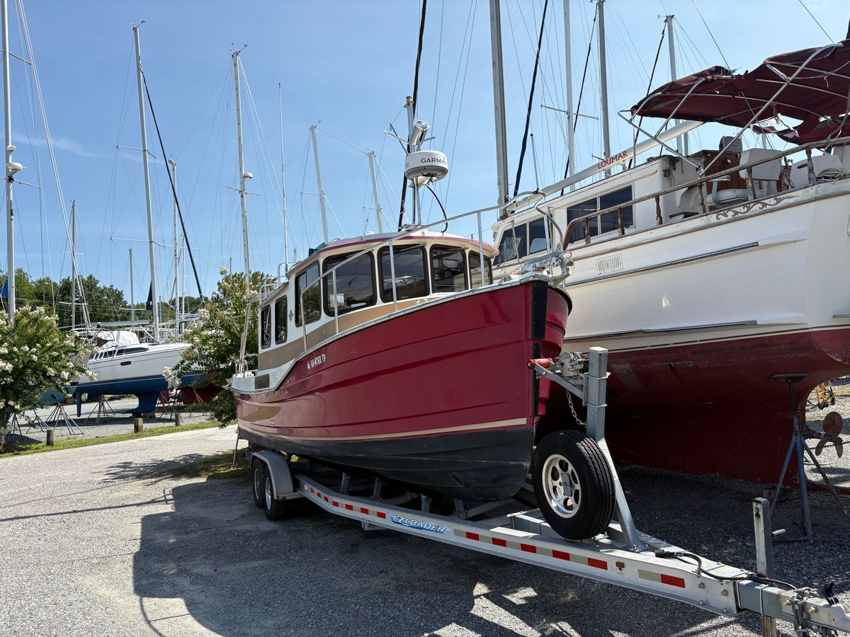 2012 Ranger Tugs R-27