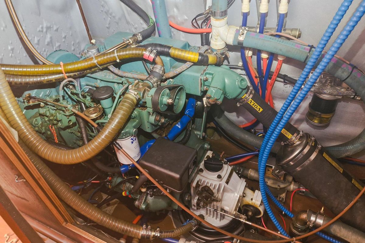 1999 Bavaria 38 Ocean