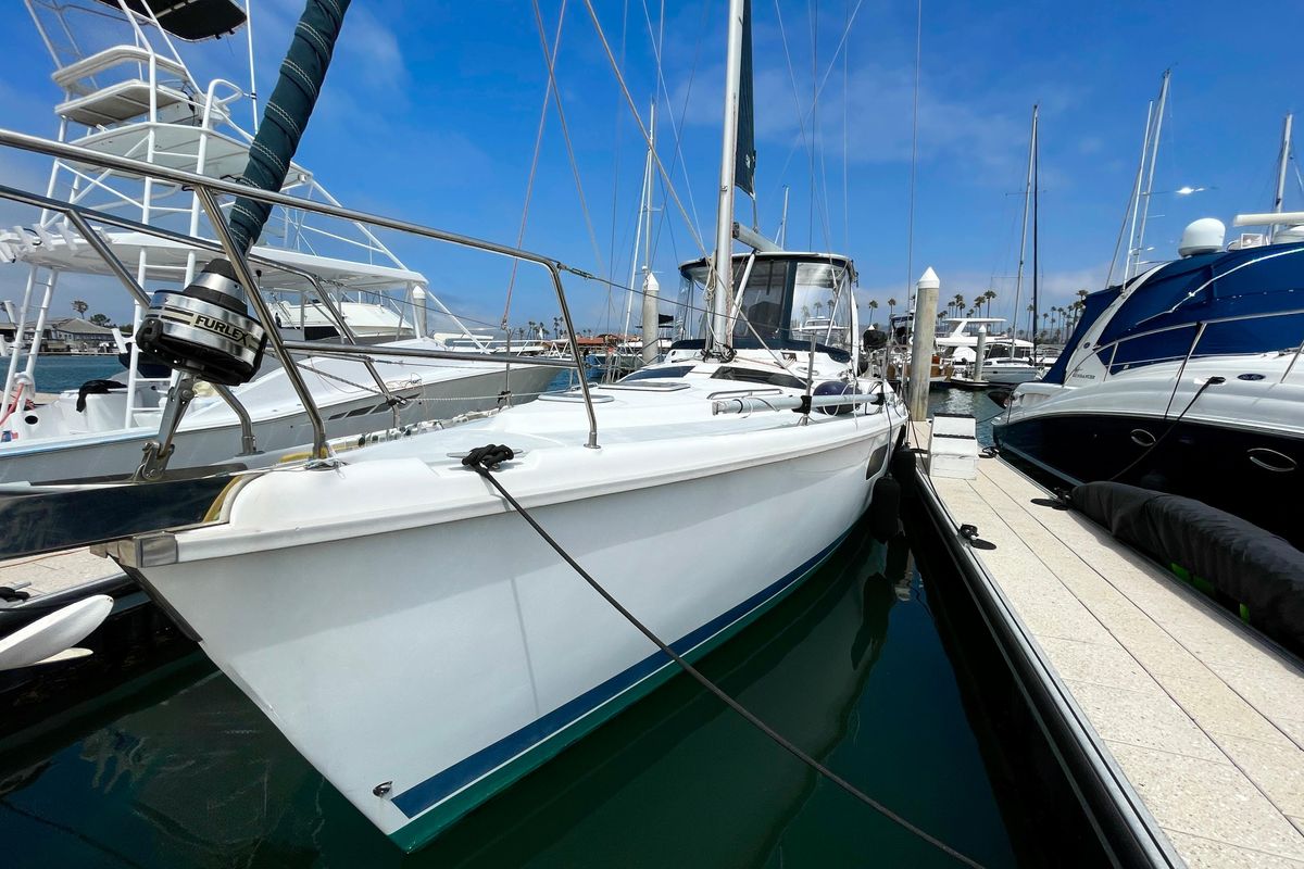 1999 Hunter Passage 420