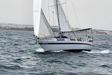 1975 Pouvreau Romanee Boats