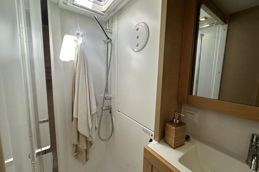 2013 Lagoon 39