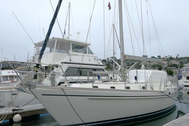 2002 Tayana 460 Vancouver Pilothouse