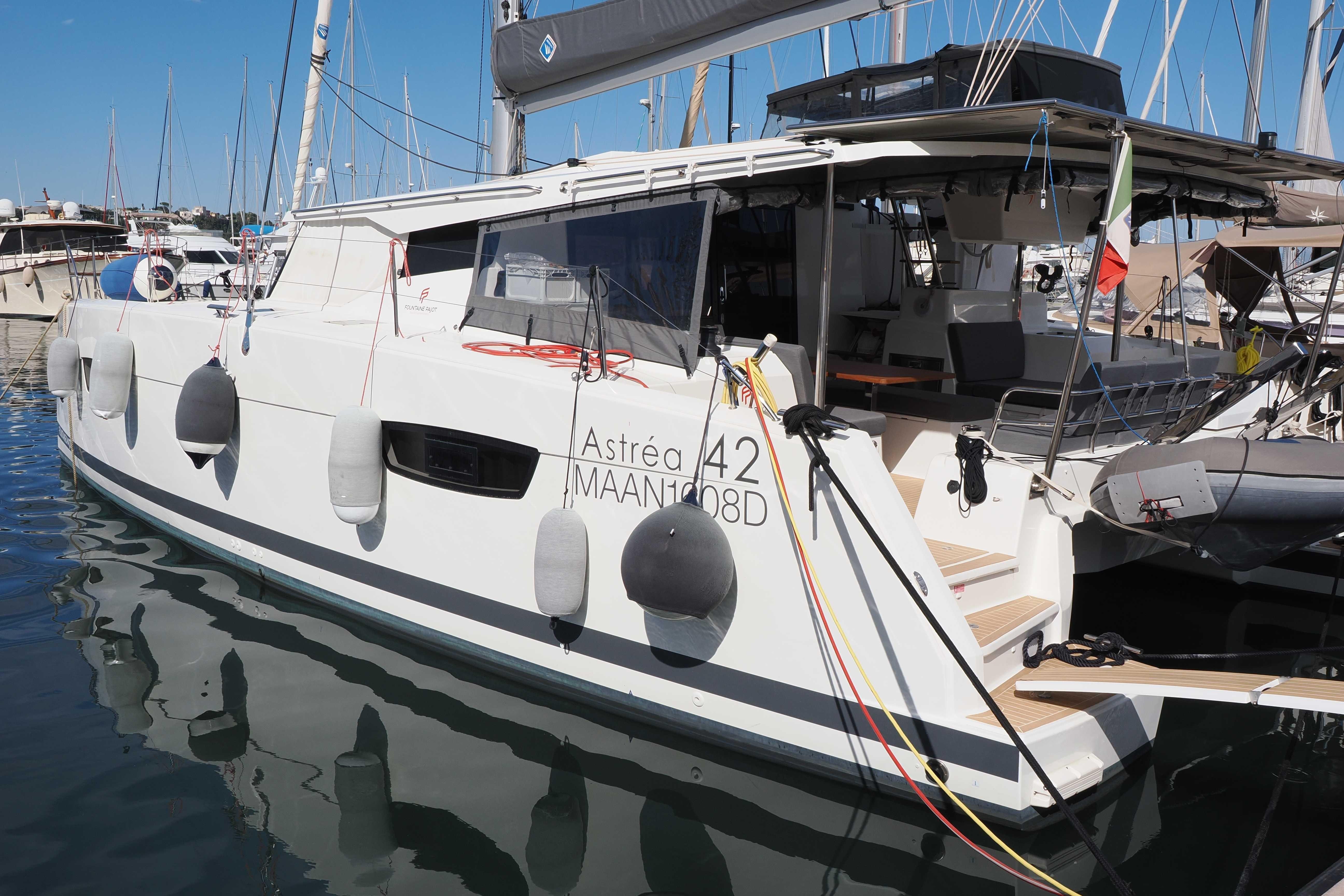 2022 Fountaine Pajot Astrea 42 Catamaran for sale in Balestrate, Palermo, Italy