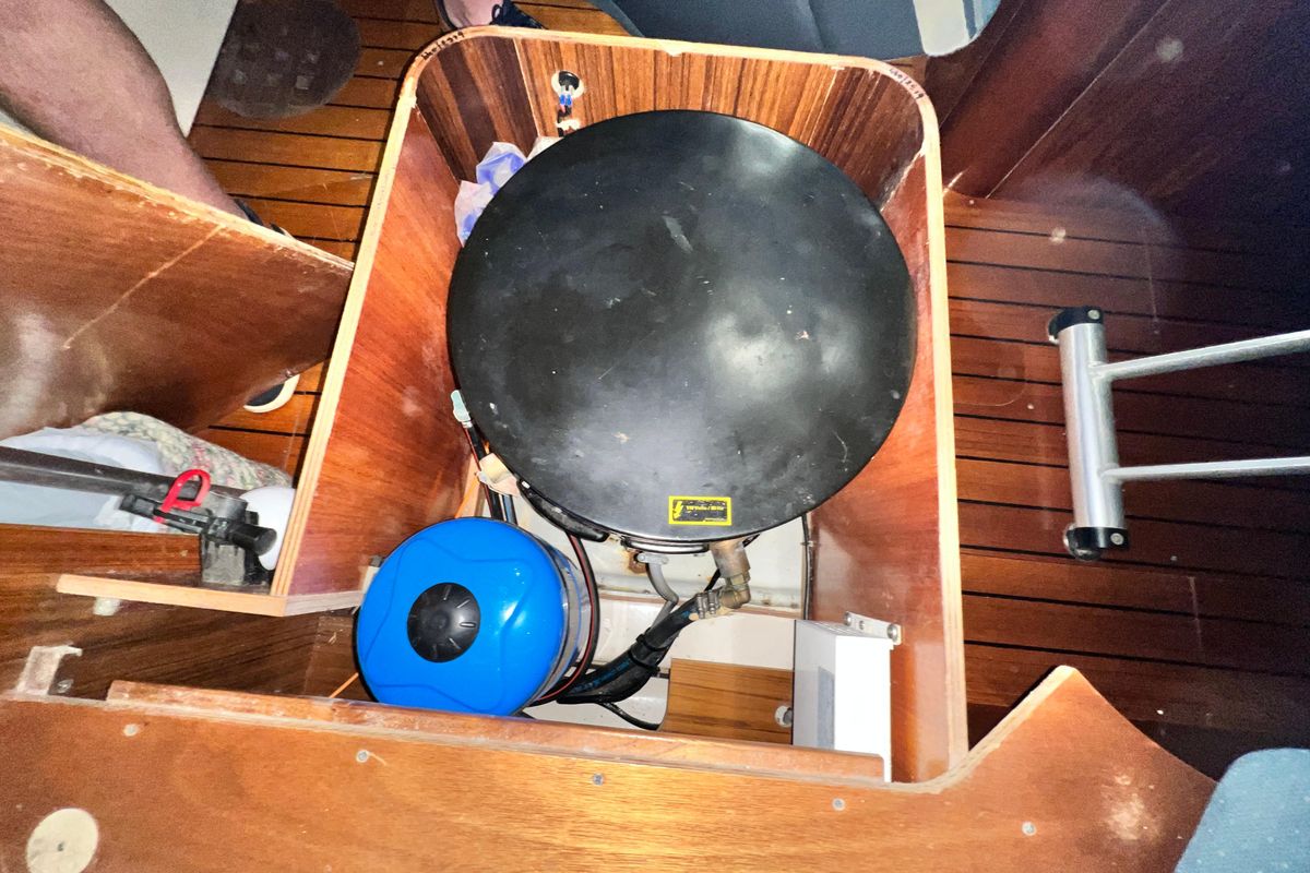 1993 Beneteau Oceanis 440 Boats