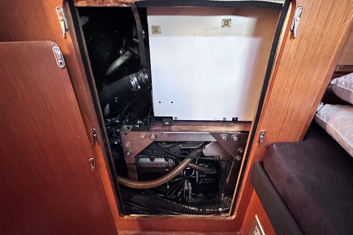 2014 Bavaria Cruiser 56