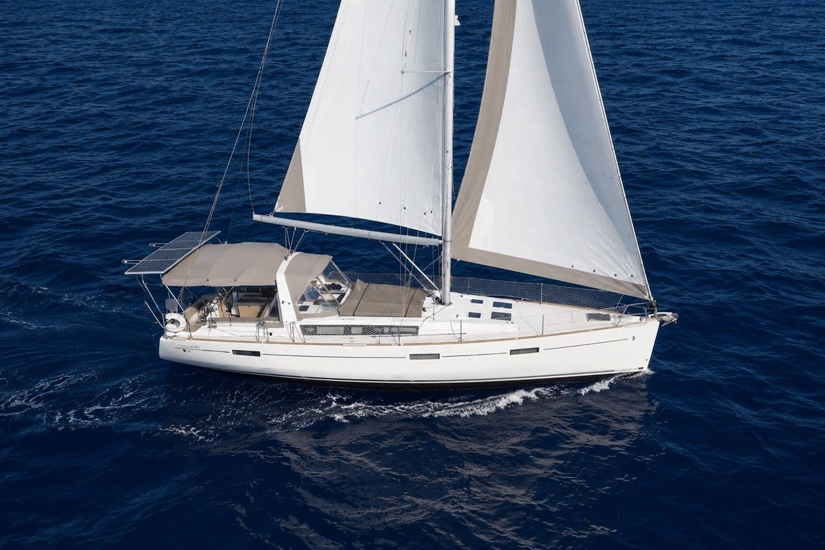 2017 Beneteau Oceanis 45