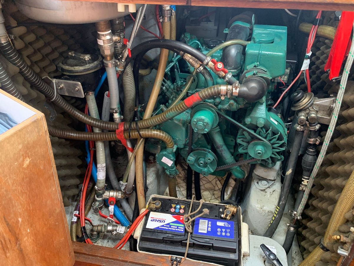 1977 Wauquiez Centurion 32 Boats
