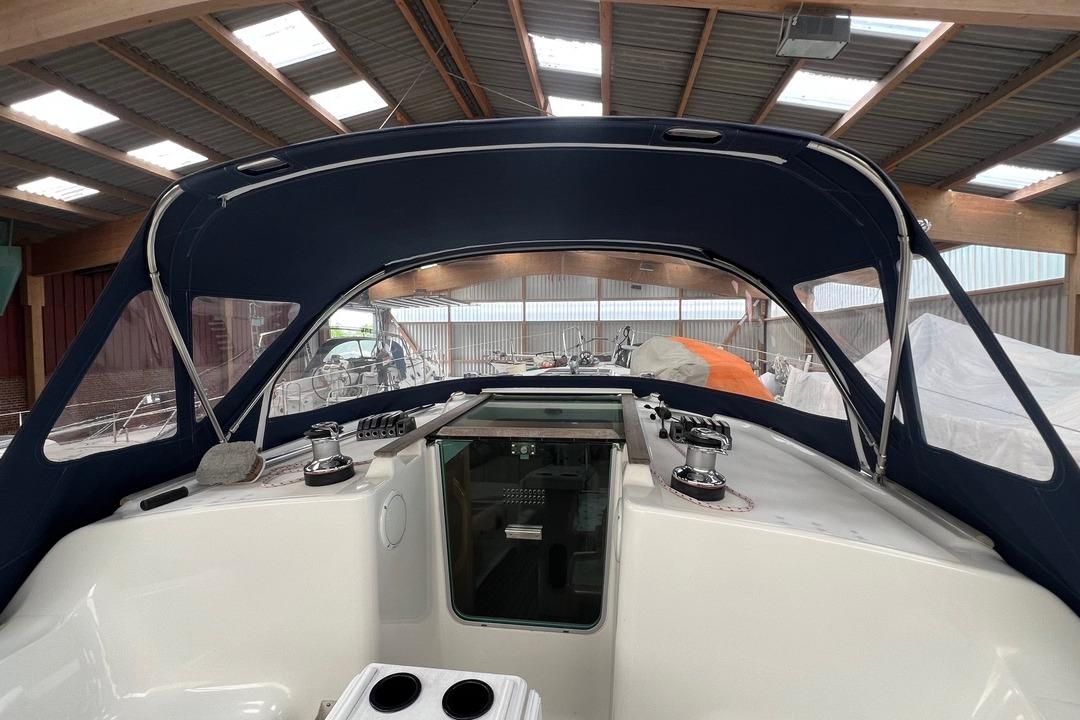 2000 Jeanneau Sun Odyssey 37