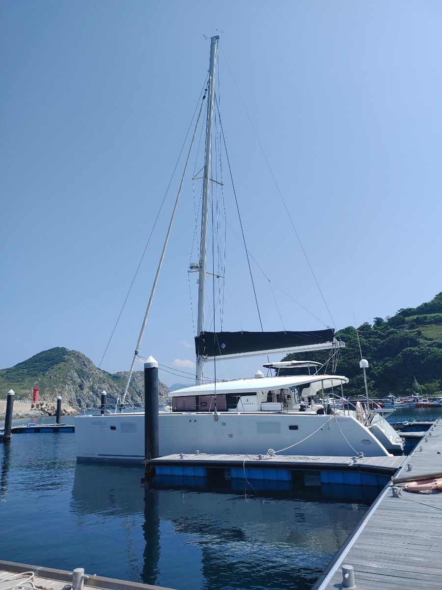 2019 Lagoon 450 S