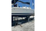 2006 Hunter 27