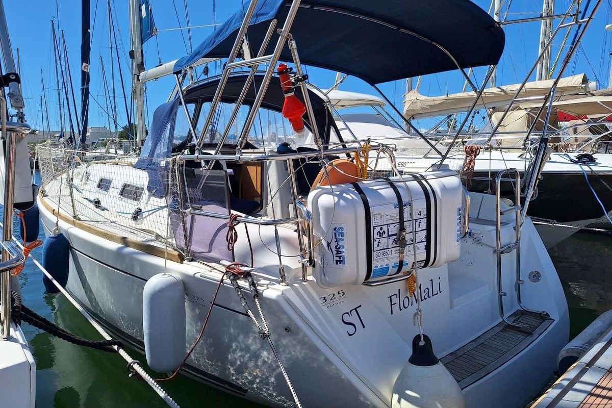 2006 Dufour 325 Grand Large