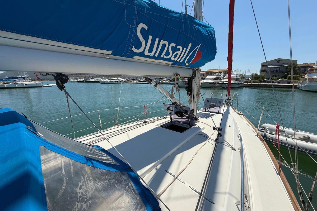 2019 Jeanneau Sun Odyssey 349
