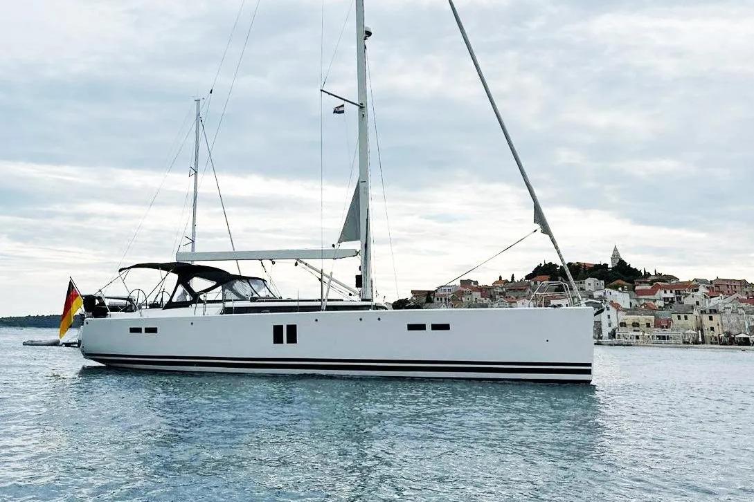 2010 Hanse 545e