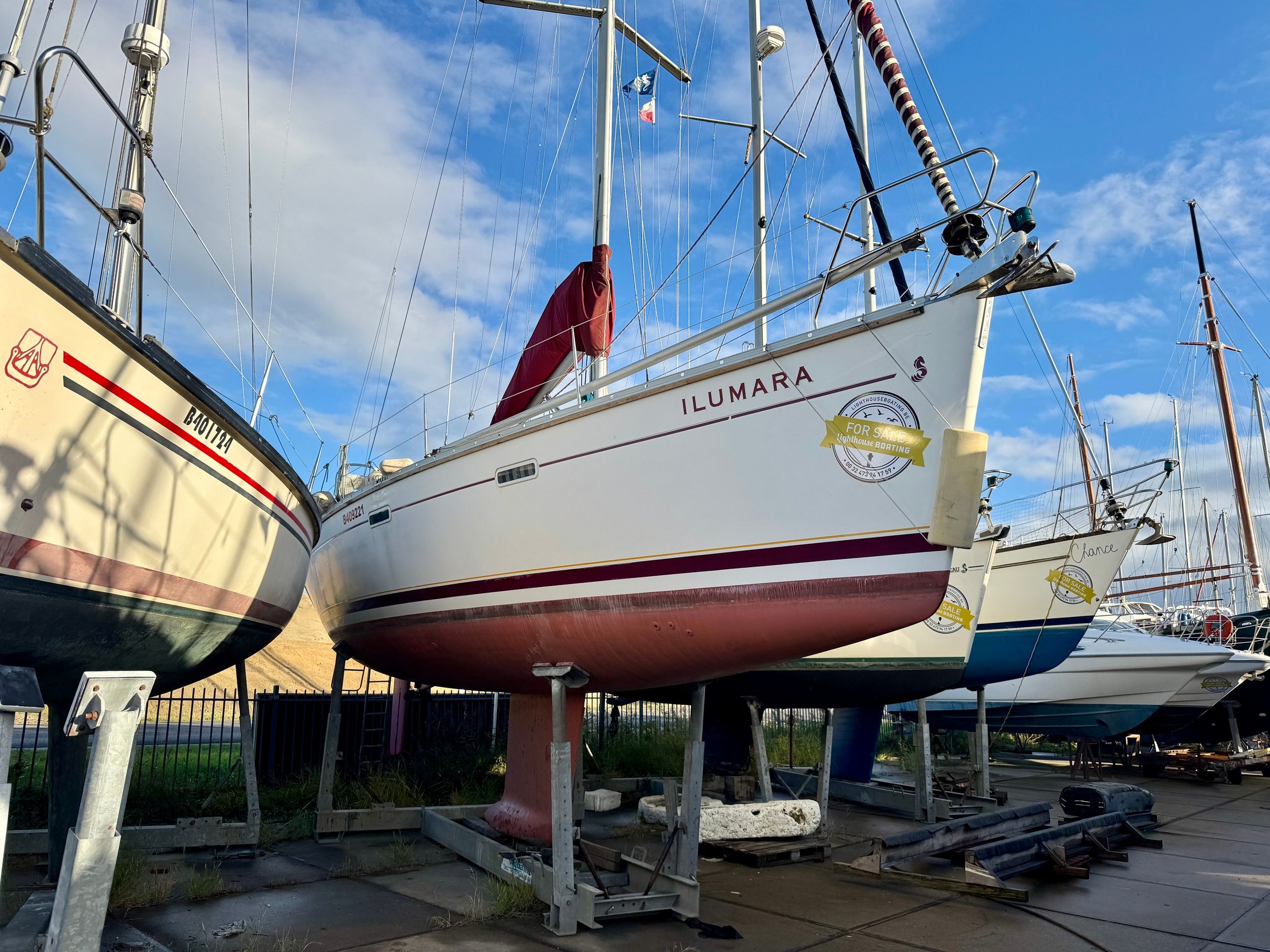 2004 Beneteau Oceanis Clipper 393 Boats
