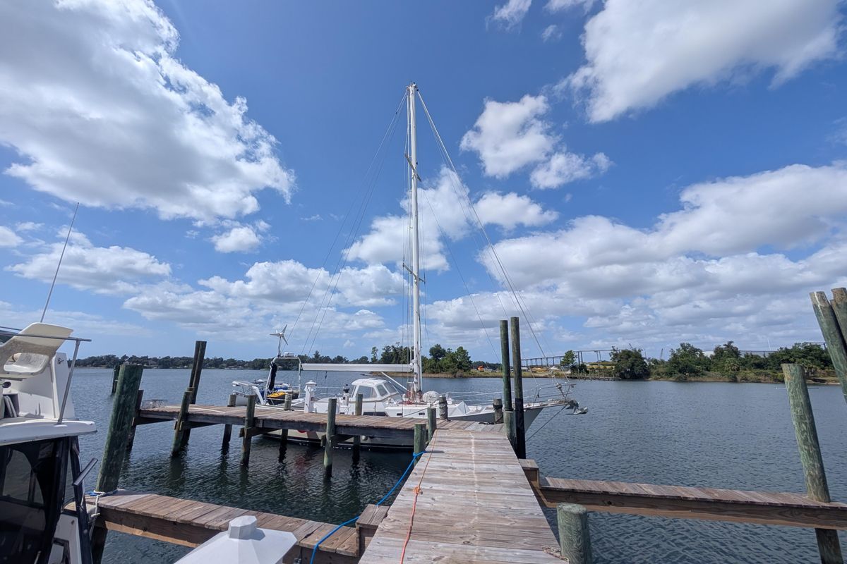 1992 Custom Bruce Bingham Custom Steel Hull 47