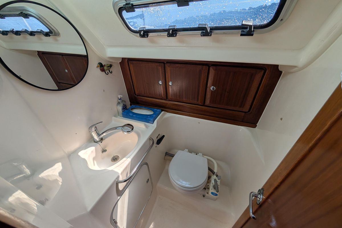 1999 Bavaria Cruiser 38