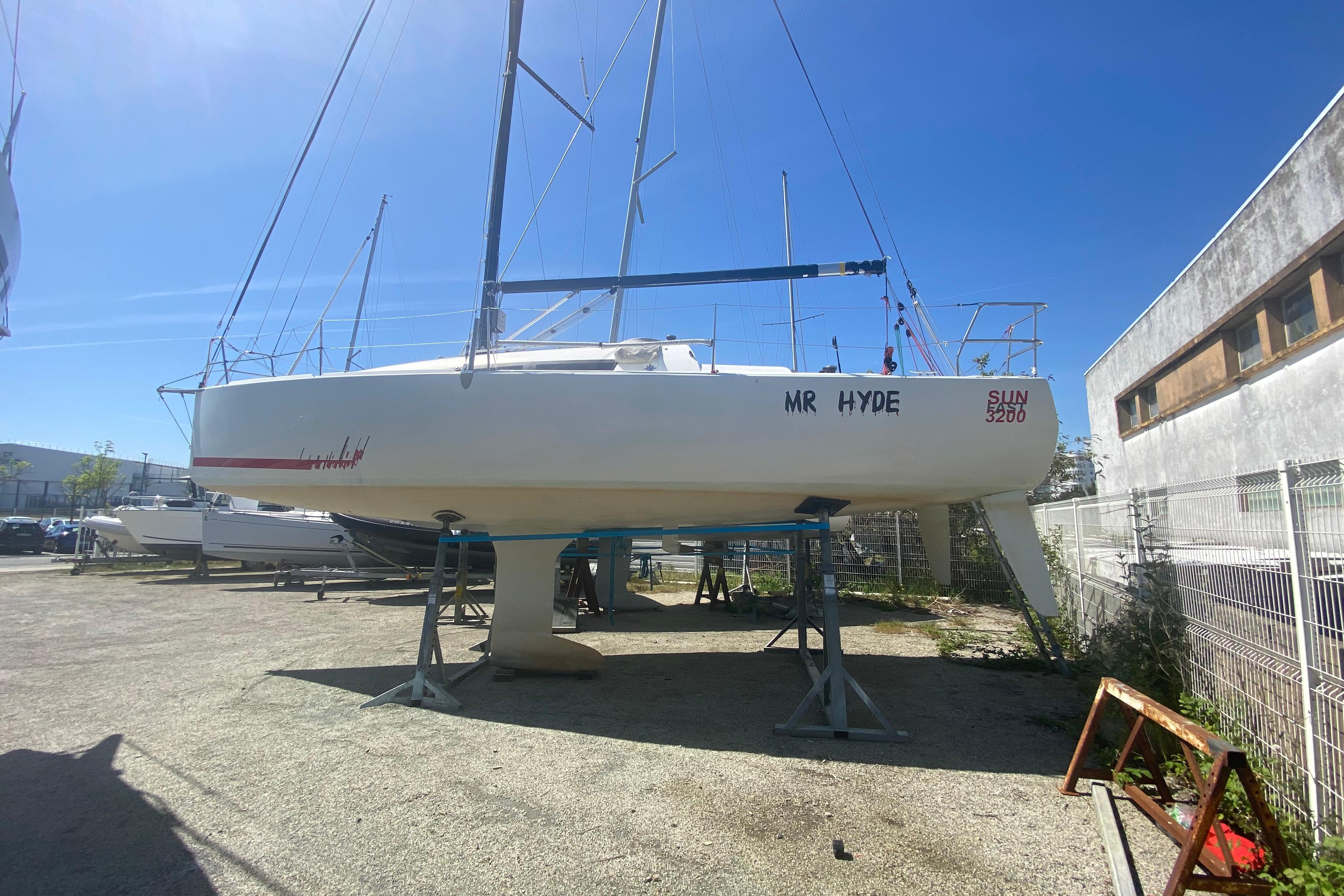 2016 Jeanneau Sun Fast 3200