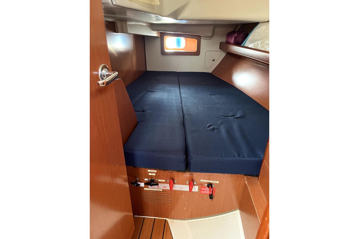 2007 Beneteau Oceanis 343