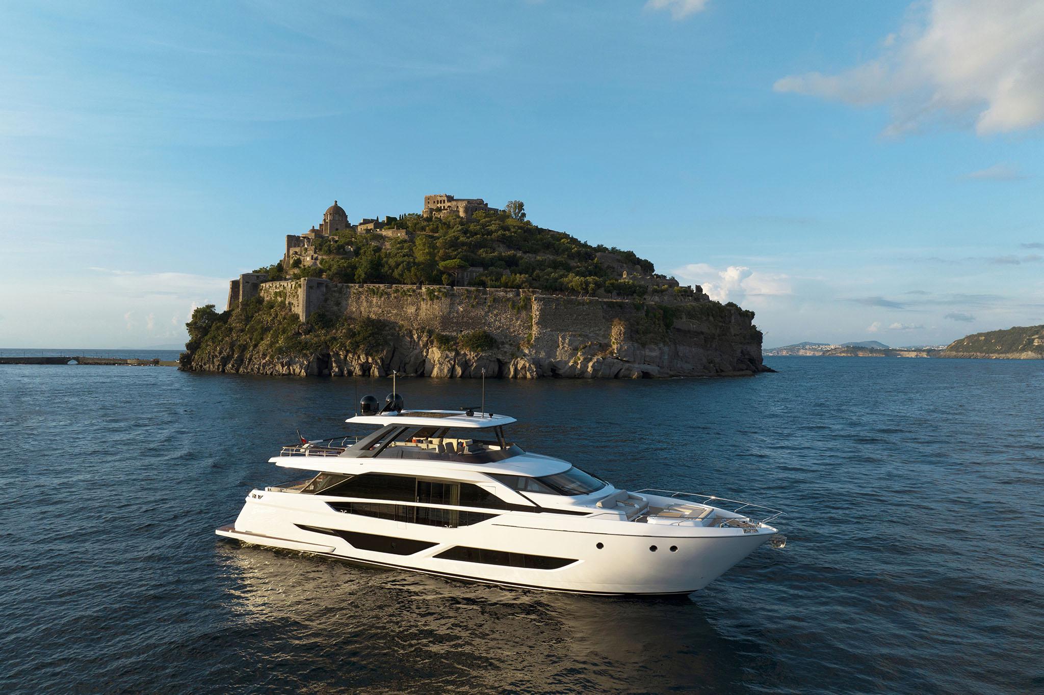 2026 290' Ferretti Yachts
