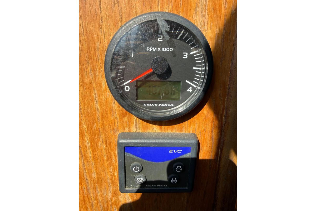 1983 Beneteau First 32