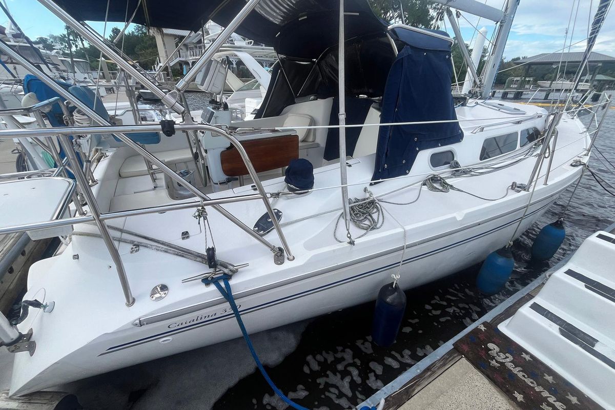 2003 Catalina 350