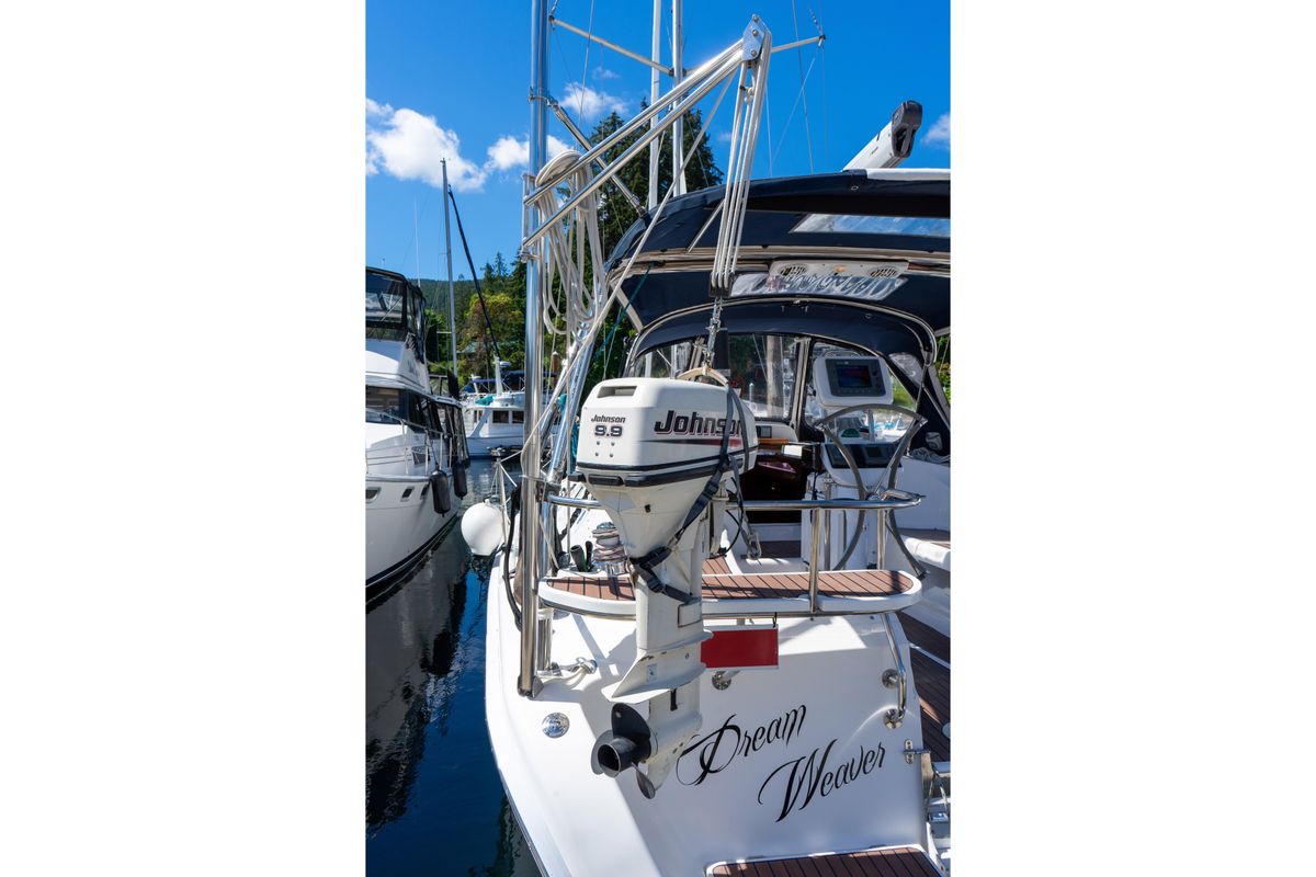 2006 Hunter 38