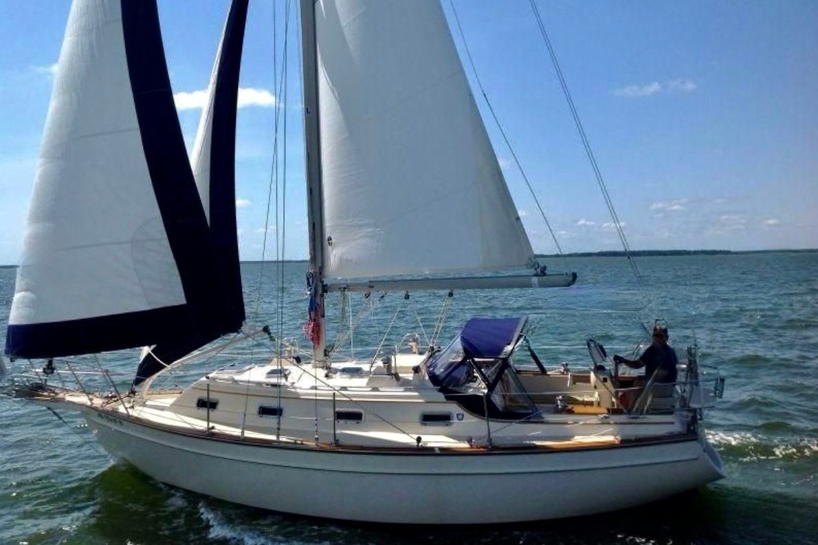 1998 Island Packet 320
