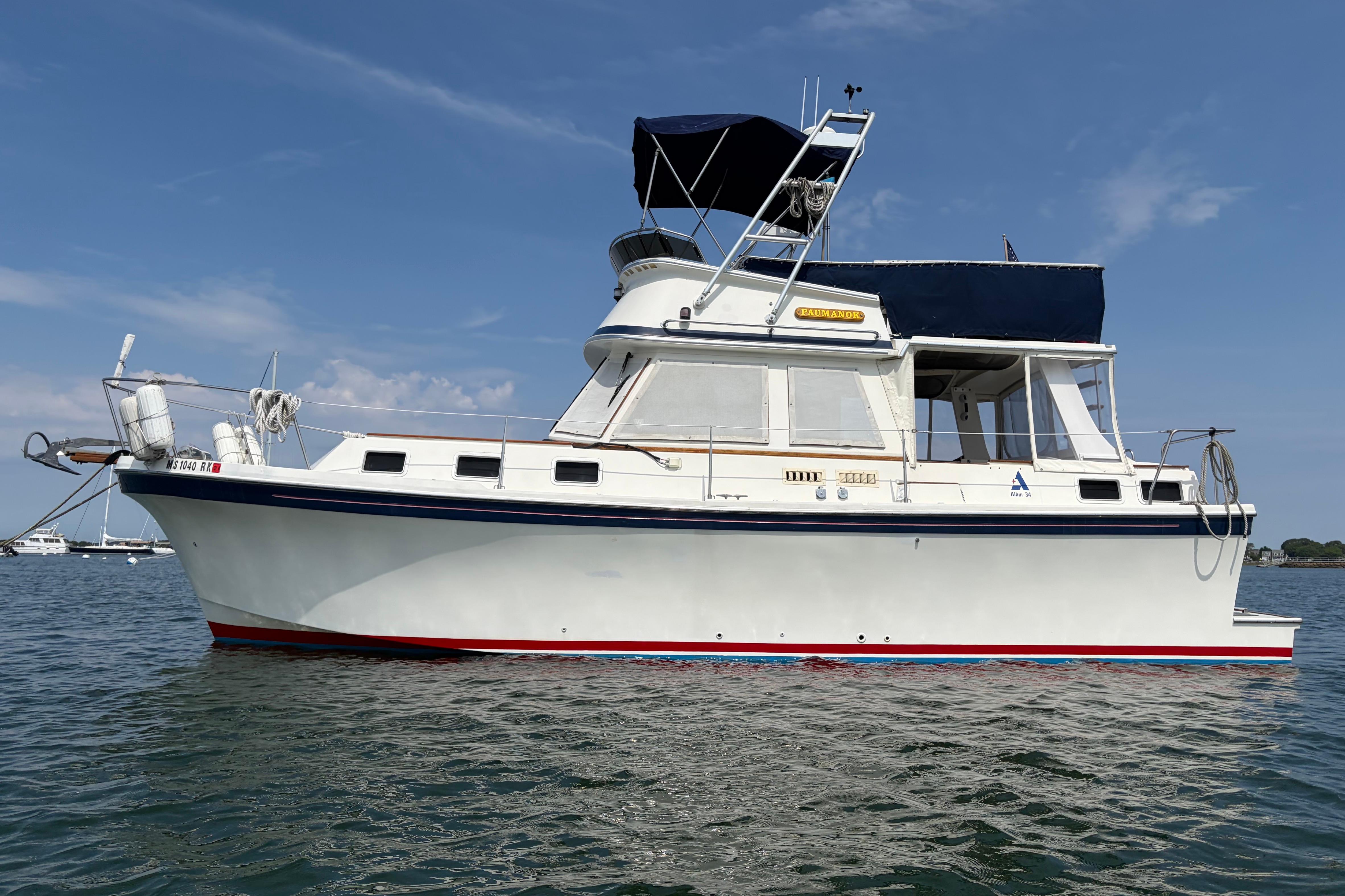 1986 Albin 34 Family Cruiser