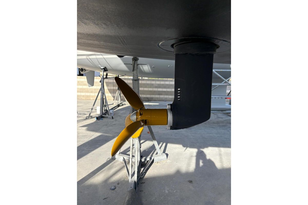 2020 Beneteau Oceanis Yacht 54