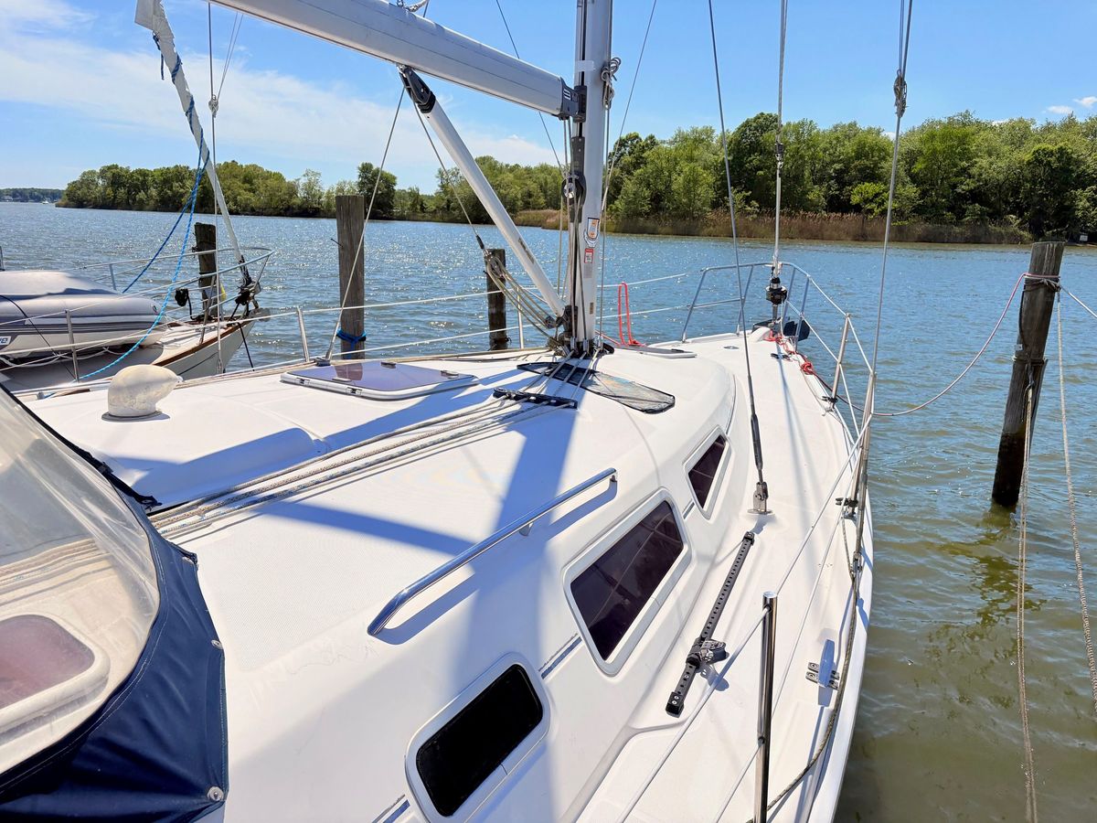 2006 Hunter 38