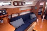 2010 Bavaria Cruiser 32