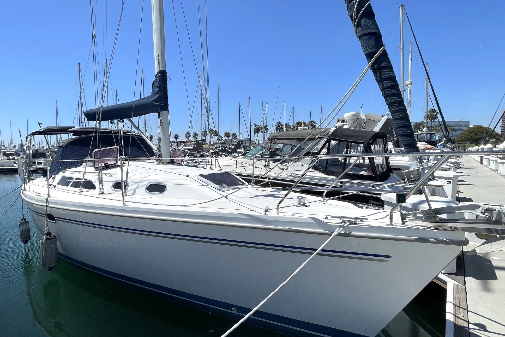 2004 Catalina 350 for sale in Downtown Long Beach, California