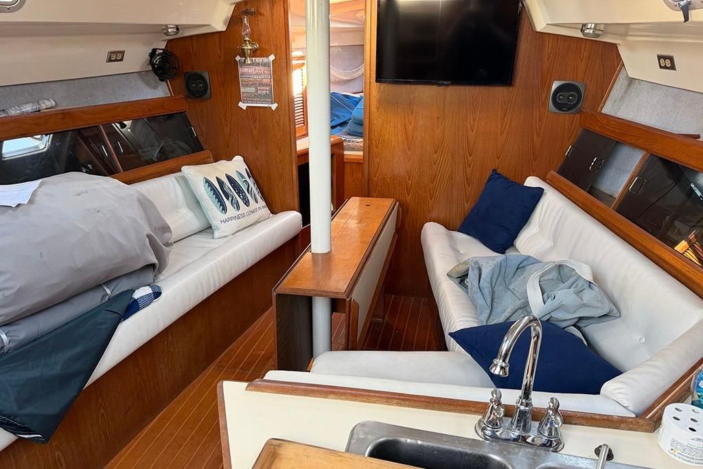 1987 Marlow-Hunter Legend 40-1