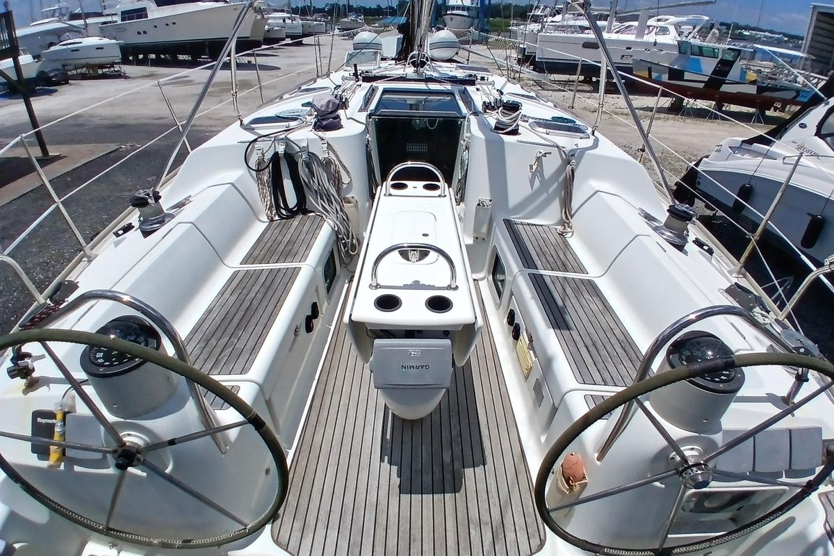 2004 Jeanneau Sun Odyssey 40
