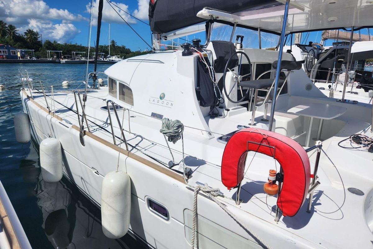 2016 Lagoon 380