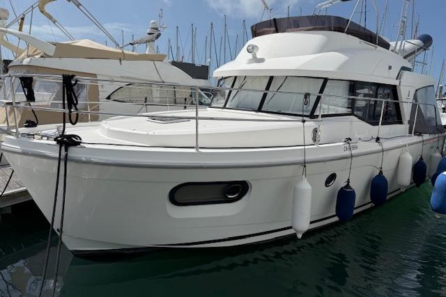 2021 Beneteau Swift Trawler 35 for sale in Quiberon, Morbihan, France