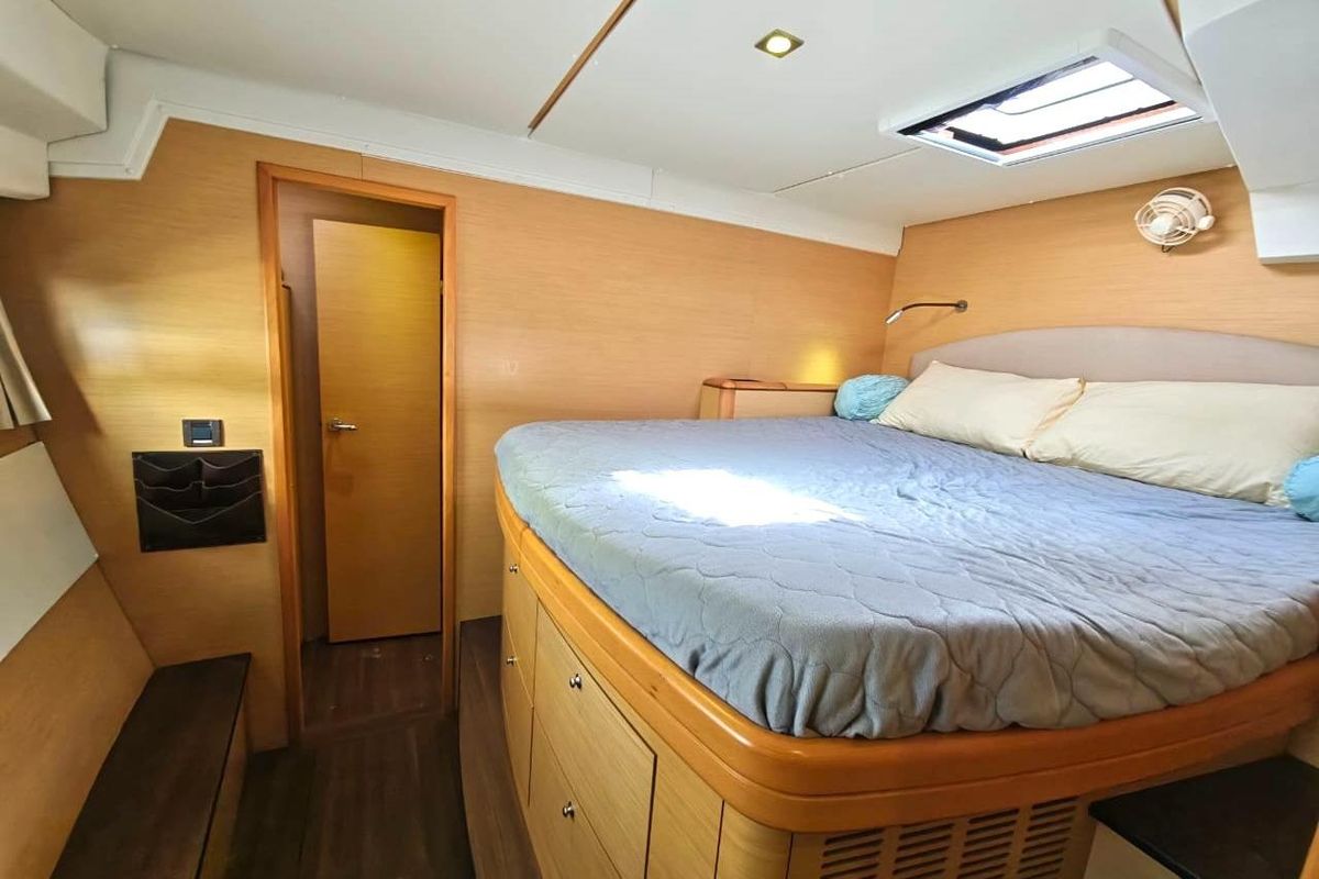 2012 Lagoon 500