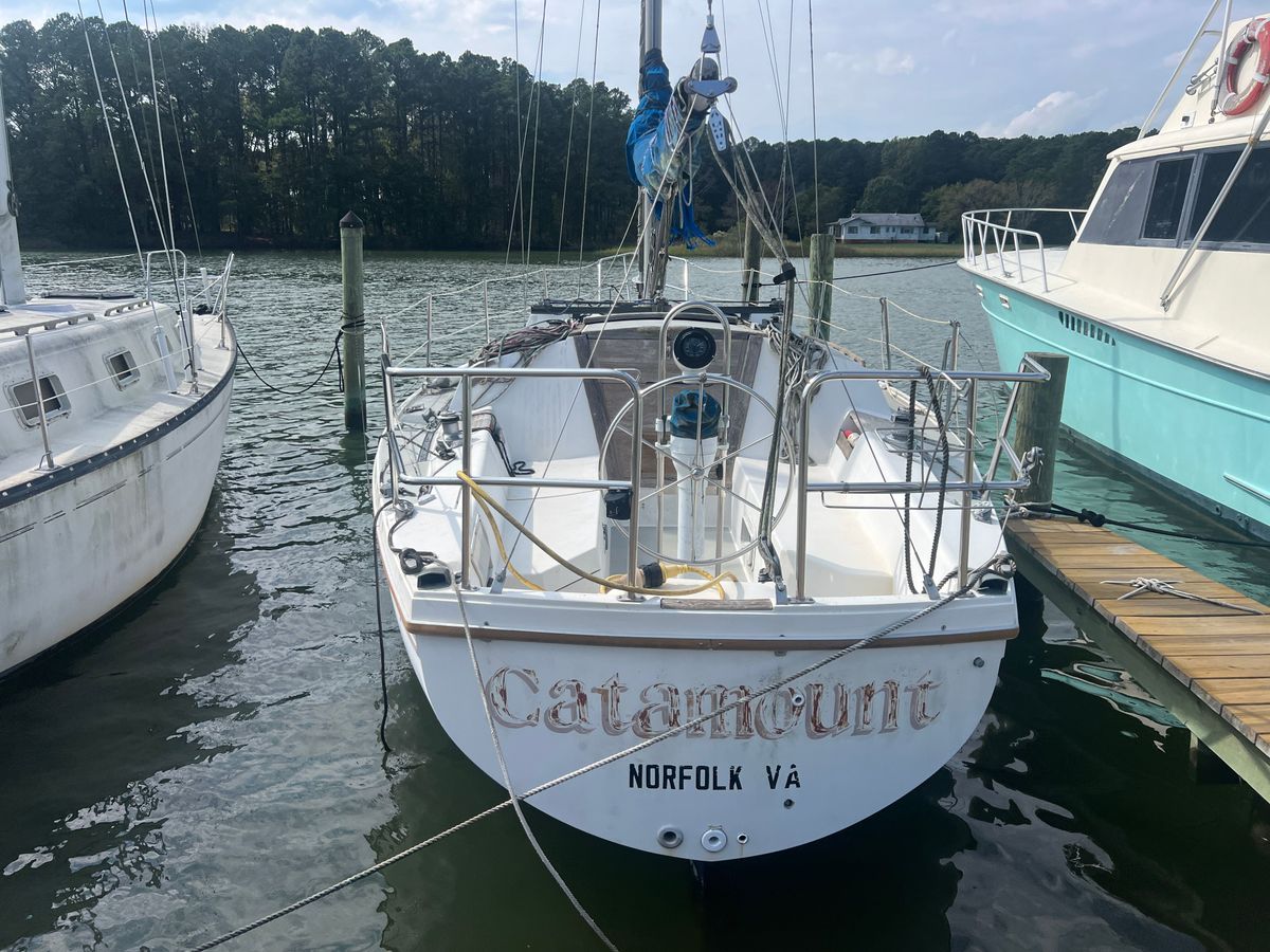 1987 Catalina 30