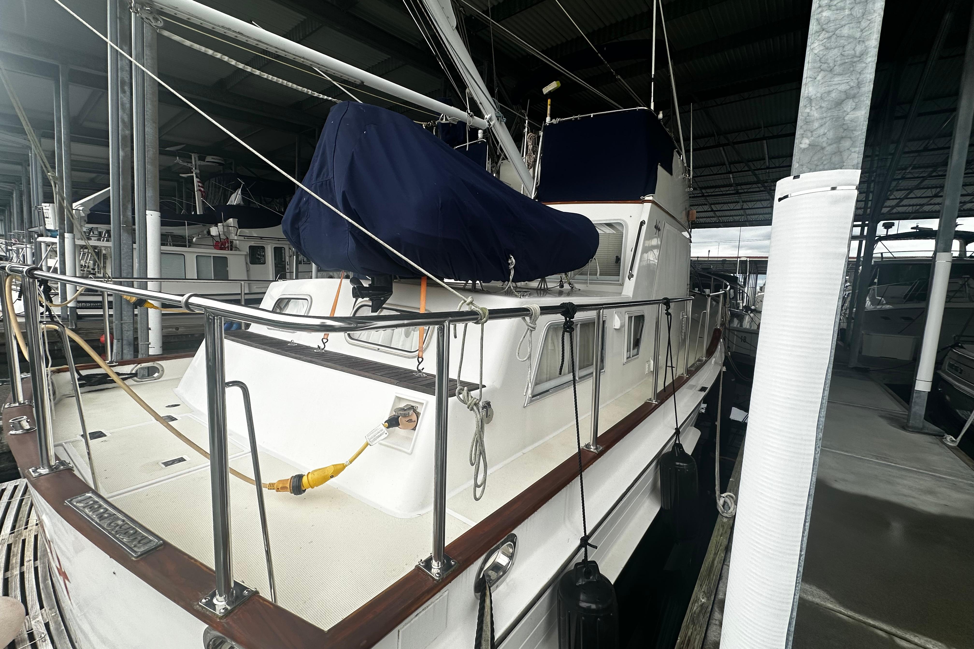 2000 Island Gypsy 36 for sale in Anacortes, Washington