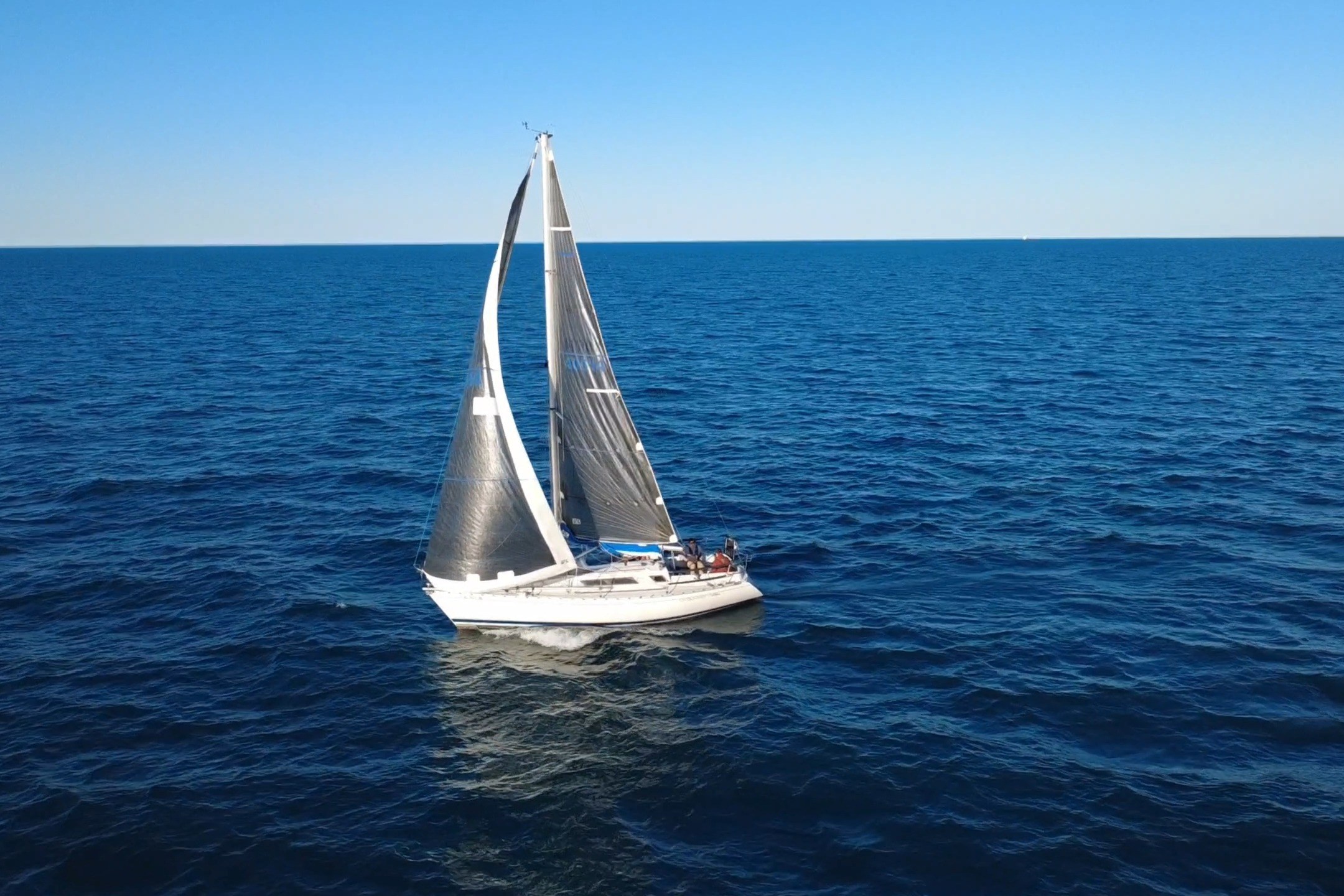 1985 Beneteau First 305