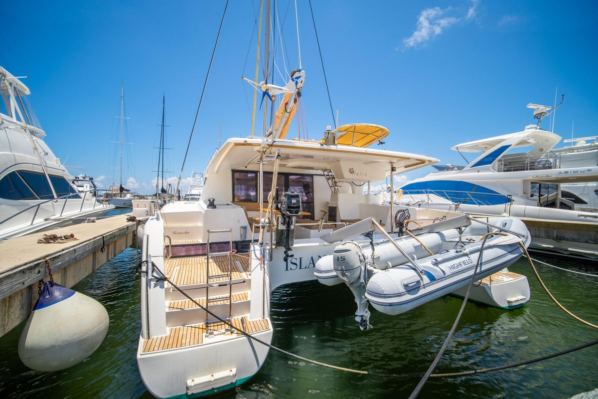 2014 Fountaine Pajot Helia 44