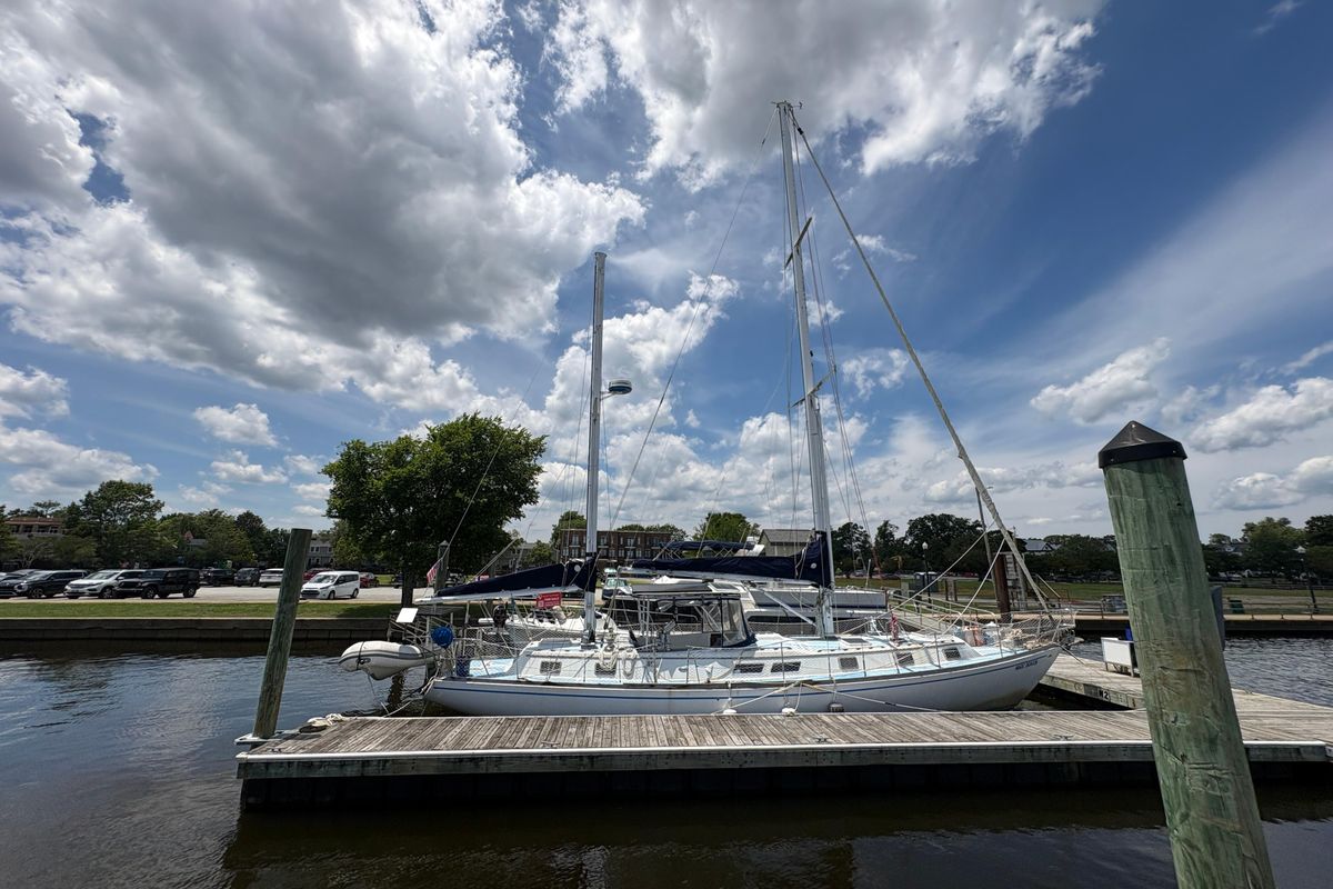 1980 Gulfstar 50 CC Ketch